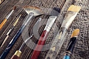 Aristic paint brushes