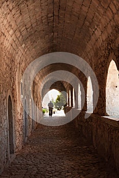 Arkadi monastery alley