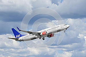 SAS Scandinavian Airlines, Boeing 737 - 800 take off