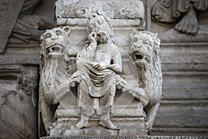 Arles, Saint-Trophime church