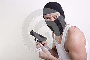 Armed credit thief