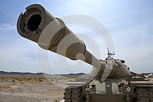 Army desert tank photo