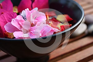 Aromatherapy Flower Bowl