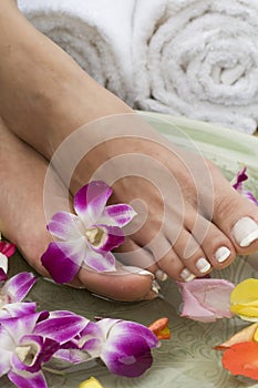 Aromatherapy water spa for feet 8