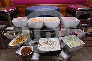 Arrangement of chaat items in a table