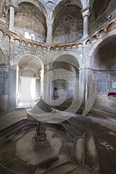 Arsago Seprio, Italy: church of San Vittore photo