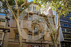 Art Academy in Las Ramblas, Barcelona, Catalonia, Spain