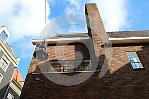 art déco building (house ?) - amsterdam - netherlands