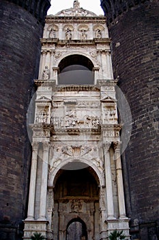 Art and history in Naples