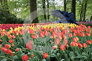 Art with tulips in the Keukenhof