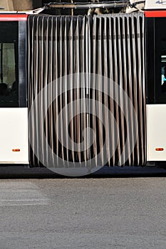 Articulated bus connection