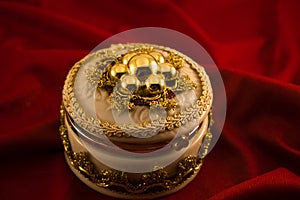 Artificial jewelry box For Women