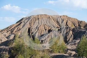 Artificial mountain with cracks. Romantsevskie mountains at Konduki, Tula oblast