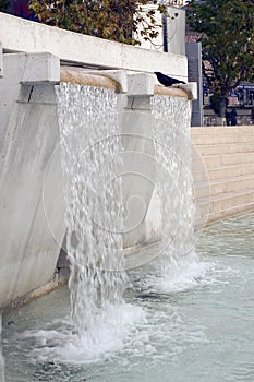 Artificial waterfall - Fountain (5868)