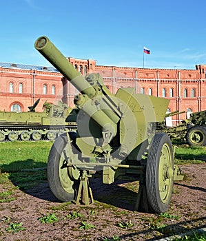 Artillery antitank gun