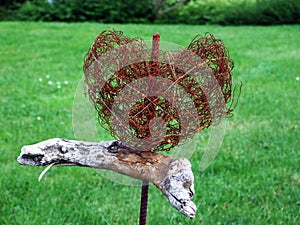 Artistic creation from heart-shaped wire, Grabs - Canton of St. Gallen, Switzerland