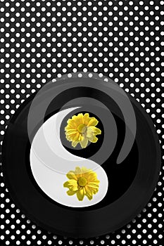 Artistic and graphic image in black, white and yellow