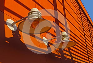 Artistic light shadow patterns on the wall of the UCSD building