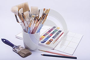 Artists painting and drawing materials