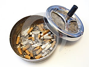 Ash tray