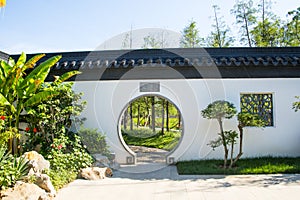 Asia China, Wuqing, Tianjin, Green Expo, Garden architectureï¼ŒWhite wall, circular door