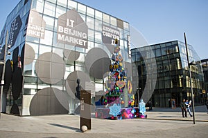 Asian China, Beijing, Taikoo Li Sanlitun, open the shopping district