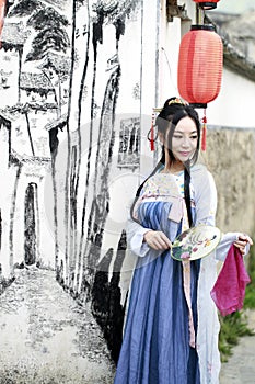 Asian Chinese woman in traditional Hanfu dressï¼Œclassic beauty in Chin