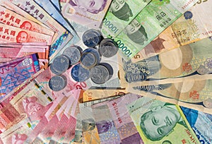 Asian currencies, bank notes and coins