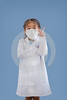 Asian kids with air polution protect mask process