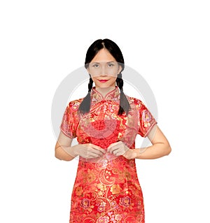 Asian lady in red cheongsam suit holding red envelope or Ang-p