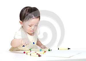 Asian little girl concentration on drawing