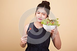 Asian woman hate salad.