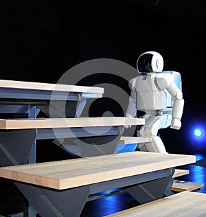 Asimo robot walking