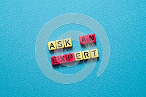 Ask an expert - word concept on cubes, text