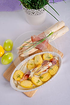 Asparagi and ham brown