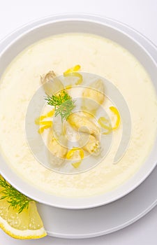 Asparagus cream soup