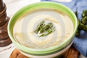 Asparagus cream soup