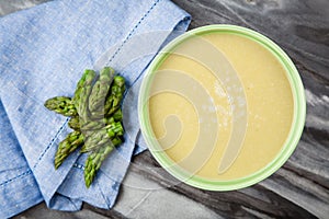 Asparagus cream soup