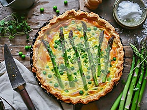 Asparagus and pea quiche