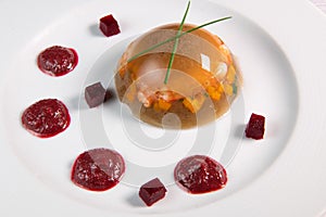 Aspic recipe, jelly made from a broth of prawns and peppery beetroot