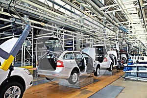 Assembling cars Skoda Octavia on conveyor line