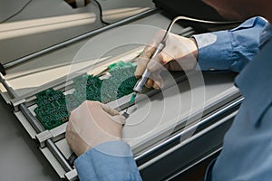 The assembly of computer units. Technological process.