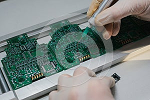 The assembly of computer units. Technological process.