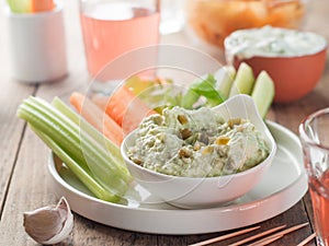 Assorted fresh vegetables with dip