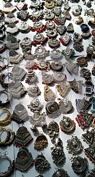 Assortment of artificial jewelries collection in connaught place Market photo