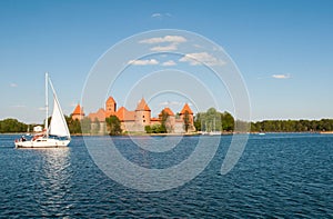 ÃÂ¡astle in Trakai photo