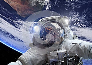 Astronaut in outer img