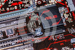 Asus heatsink on an asus prime 350 plus mainboard