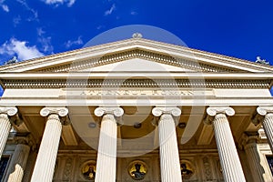 Ateneul Roman , concert hall in Bucharest