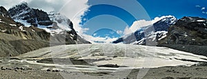 Athabasca glacier Columbia Icefields